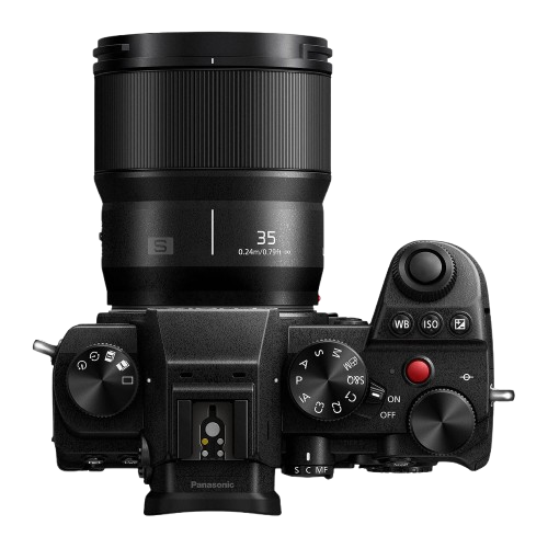 Lumix S 35mm F/1.8 Lens